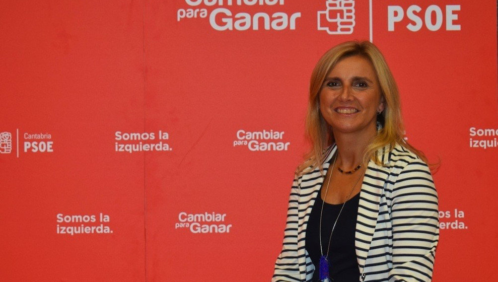 Noelia Cobo (PSOE) opina sobre la Ley de Memoria Histórica